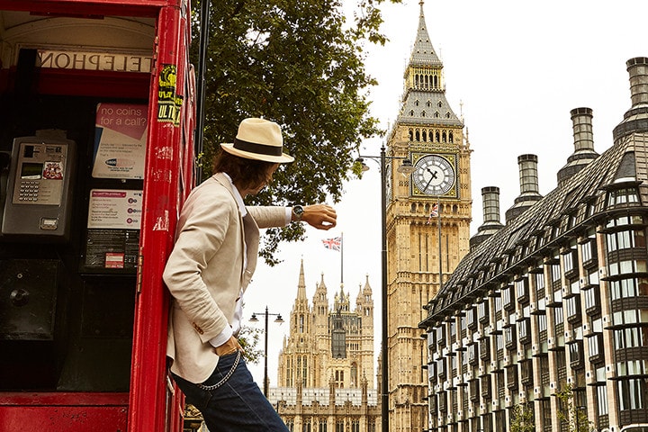 London 特集 Global Time Traveler 時計と旅する男 Edifice エディフィス 腕時計 Casio London 特集 Global Time Traveler 時計と旅する男 Edifice エディフィス 腕時計 Casio